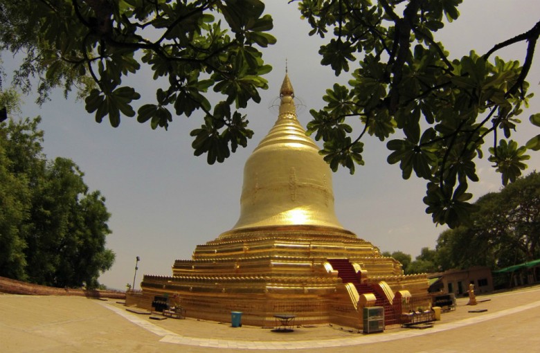 Goldene Stupa in Myanmar